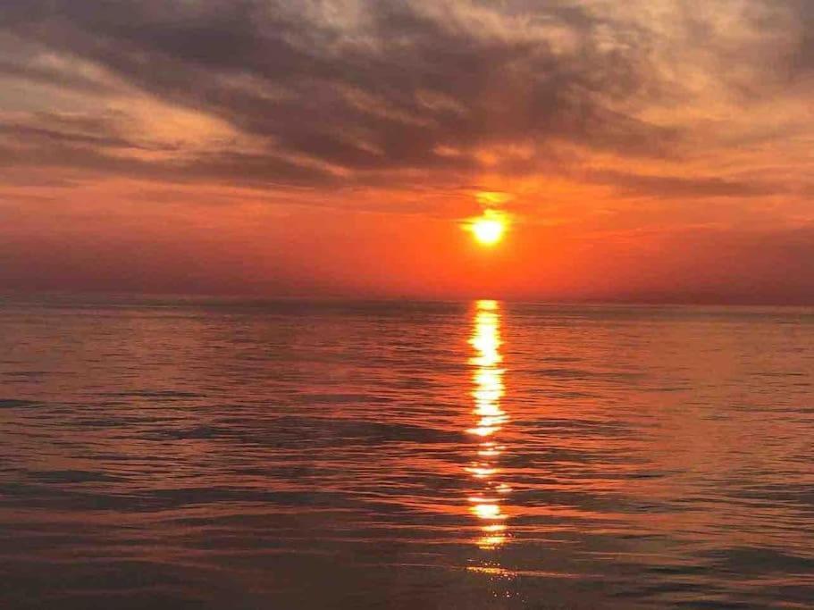 Close To Sea, Central, Rent A Boat, Mountain Hike, Wifi, Free Parking Haug Екстериор снимка